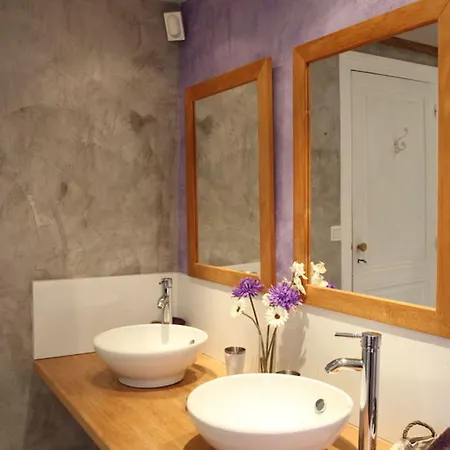 Domaine Des Deux Cèdres 3*