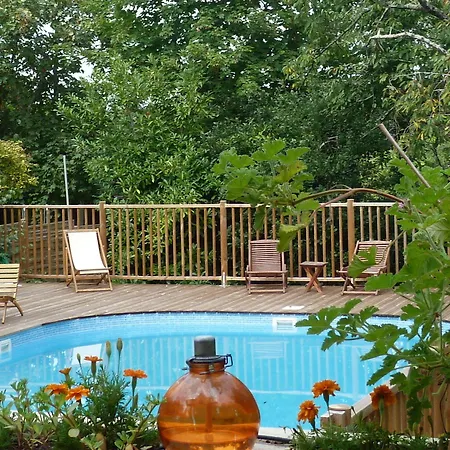 Domaine Des Deux Cèdres 3* Gauriac