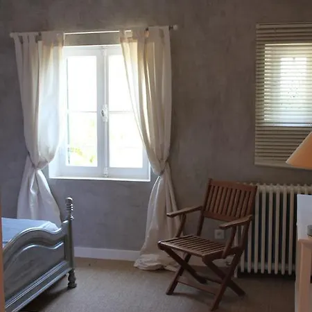 Domaine Des Deux Cèdres Couette-café